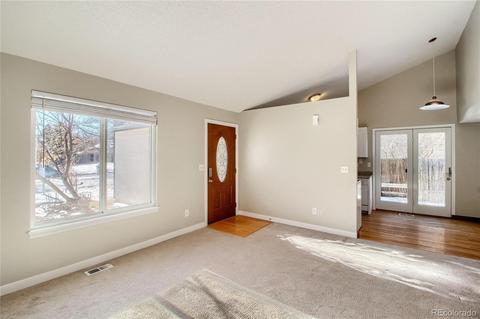 17529 E Temple Dr, Aurora, CO 80015 photo 8