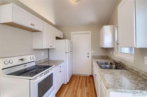 17529 E Temple Dr, Aurora, CO 80015 photo 9