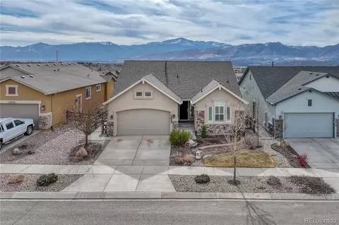 10868 Rolling Cloud Dr, Colorado Springs, CO 80908