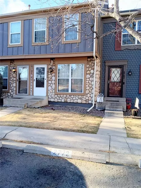 2756 E Nichols Cir, Centennial, CO 80122