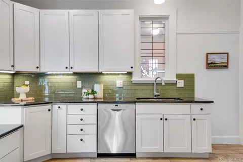 Kitchen - 2815 Curtis St, Denver, CO 80205 photo 2 of 3