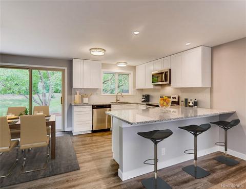 2122 E Panama Dr, Centennial, CO 80121 photo 1