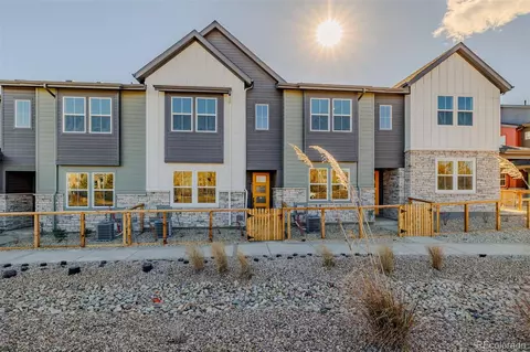 2889 E 103rd Dr, Thornton, CO 80229 photo 2