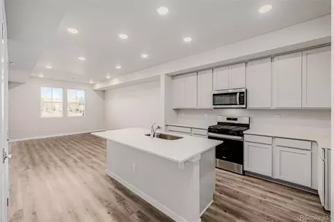 2889 E 103rd Dr, Thornton, CO 80229 photo 12