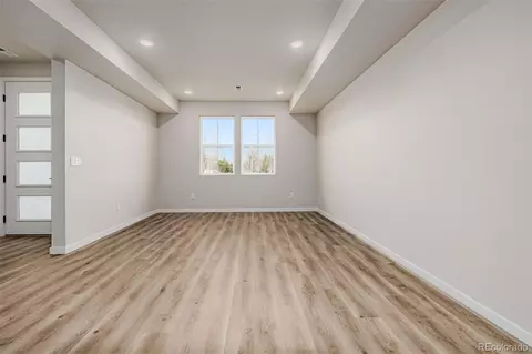 2889 E 103rd Dr, Thornton, CO 80229 photo 5
