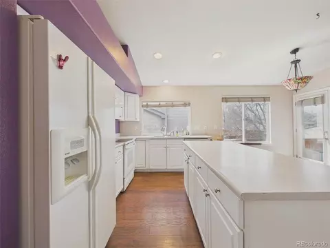 Kitchen - 7093 Leopard Dr, Lone Tree, CO 80124 photo 4 of 5