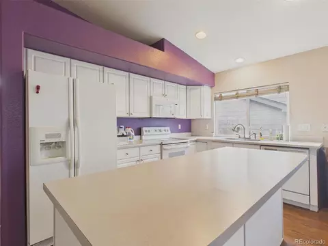 Kitchen - 7093 Leopard Dr, Lone Tree, CO 80124 photo 3 of 5