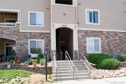 8457 S Hoyt Way #202, Littleton, CO 80128