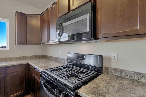 47348 Lilac Ave, Bennett, CO 80102 photo 5