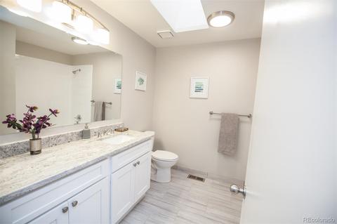 4572 Biscay St, Denver, CO 80249 photo 10