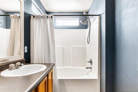 20106 E Belleview Ln, Centennial, CO 80015 photo 24