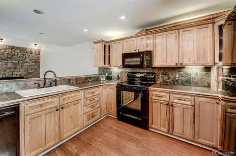 13593 Evans Ave, Aurora, CO 80014 photo 4