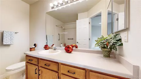 Bath - 8762 Allison Dr #A, Arvada, CO 80005 photo 4 of 6