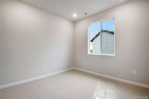 Bedroom - 20573 E 57th Ave, Aurora, CO 80019 photo 5 of 10