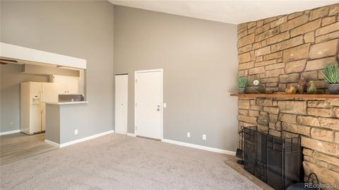 211 Wright St #303, Lakewood, CO 80228 photo 2
