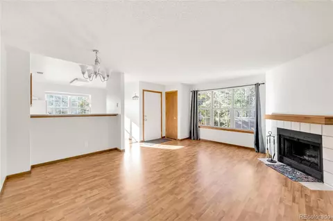 5704 W Asbury Pl #204, Lakewood, CO 80227