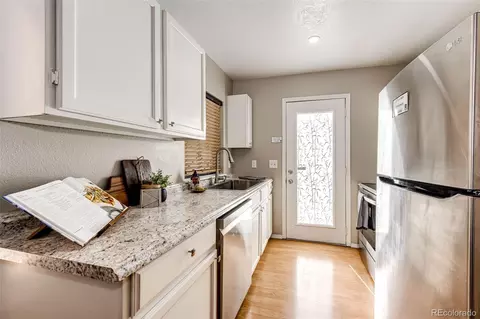 18538 E Whitaker Cir #E, Aurora, CO 80015 photo 9