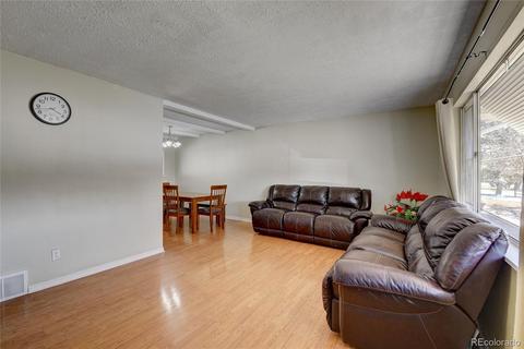 1048 Sable Blvd, Aurora, CO 80011 photo 5
