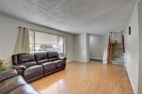 1048 Sable Blvd, Aurora, CO 80011 photo 6