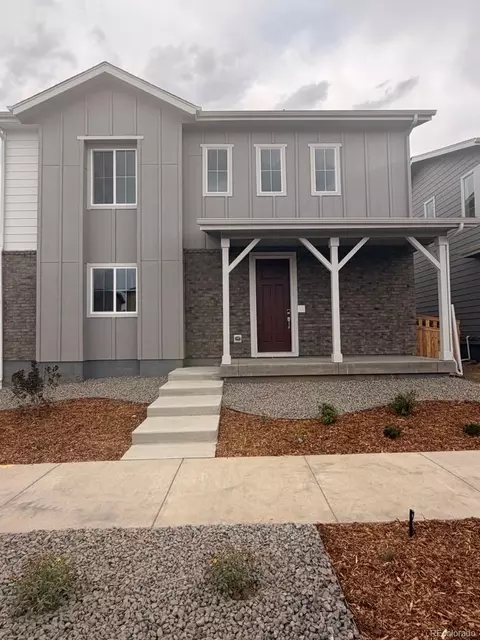 22759 E 47th Dr, Aurora, CO 80019
