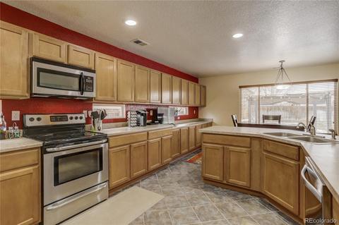 20651 E 40th Ave, Denver, CO 80249 photo 8