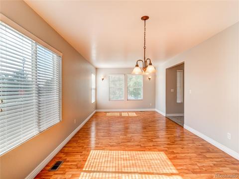 19185 E Baker Pl, Aurora, CO 80013 photo 2