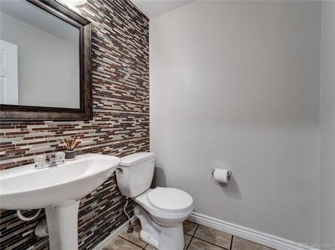 19185 E Baker Pl, Aurora, CO 80013 photo 36