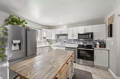 11887 S Clayson St, Parker, CO 80138