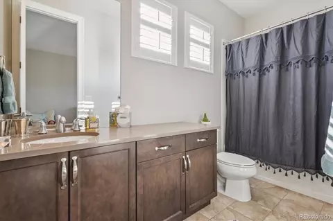Bath - 8007 E 31st Ave, Denver, CO 80238 photo 4 of 6