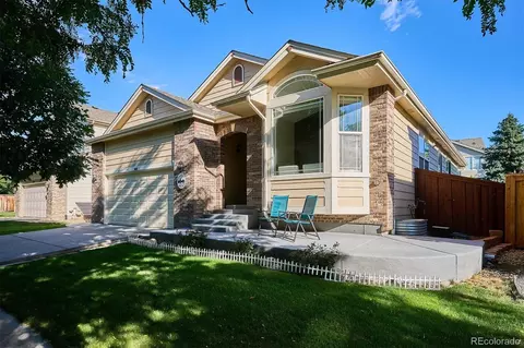 6581 W Alamo Dr, Littleton, CO 80123