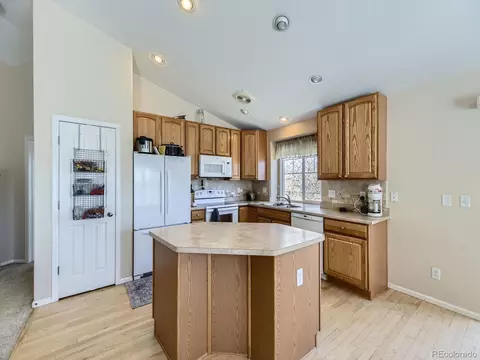 24704 E Chenango Dr, Aurora, CO 80016 photo 10