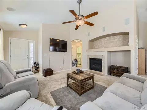 24704 E Chenango Dr, Aurora, CO 80016 photo 7