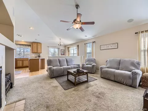 24704 E Chenango Dr, Aurora, CO 80016 photo 6