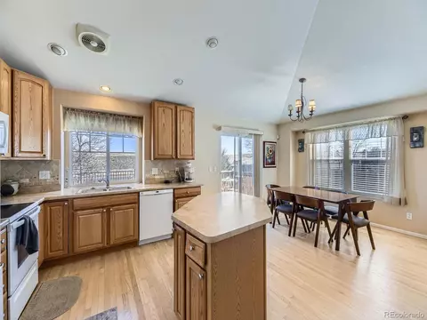 24704 E Chenango Dr, Aurora, CO 80016 photo 8