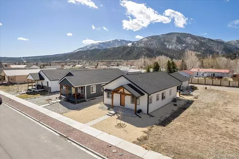 595 Alabama St, Poncha Springs, CO 81242