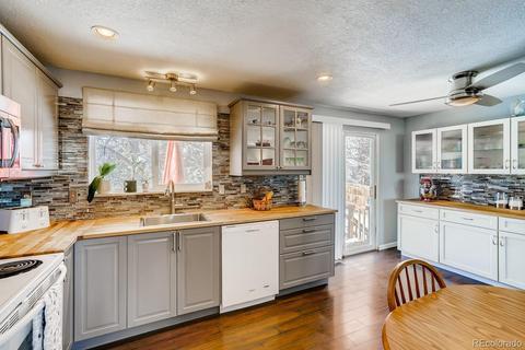 312 Olympus Cir, Lone Tree, CO 80124 photo 2