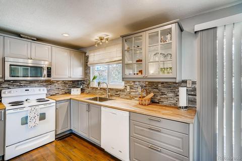 312 Olympus Cir, Lone Tree, CO 80124 photo 3