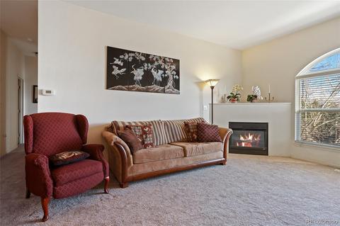 1874 S Cole St, Lakewood, CO 80228 photo 4