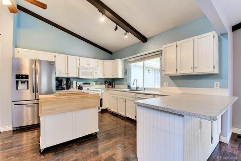 17875 E Berry Dr, Centennial, CO 80015 photo 12