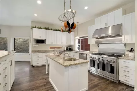 Kitchen - 494 Thunder Rd, Evergreen, CO 80439 photo 6 of 8