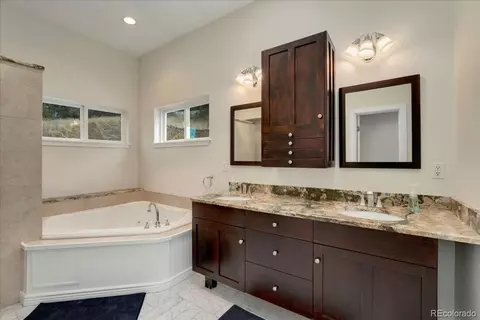 Bath - 494 Thunder Rd, Evergreen, CO 80439 photo 2 of 6