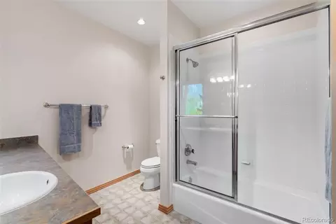 Bath - 1165 Emerald Rd, Silverthorne, CO 80498 photo 2 of 5