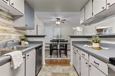 18302 E Kepner Pl #203, Aurora, CO 80017