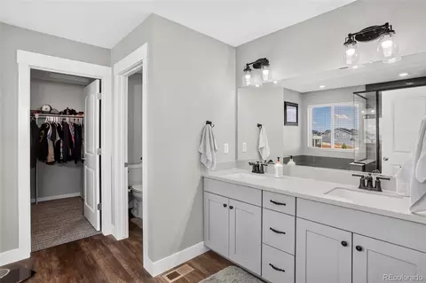 Entry Way - 27531 E 7th Dr, Aurora, CO 80018 photo 5 of 5