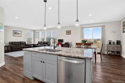 Kitchen - 27531 E 7th Dr, Aurora, CO 80018 photo 4 of 4