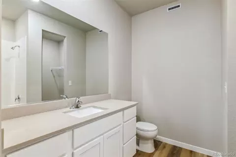 Bath - 48280 Shetland Dr, Bennett, CO 80102 photo 1 of 3