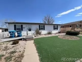 6060 Locust St, Commerce City, CO 80022