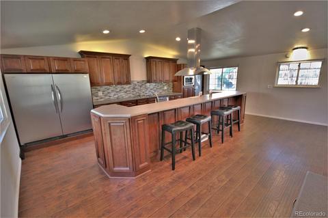 7331 Otis Ct, Arvada, CO 80003 photo 3