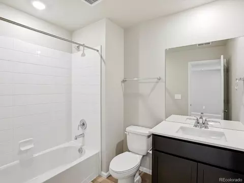 Bath - 21244 E 65th Dr, Aurora, CO 80019 photo 2 of 4