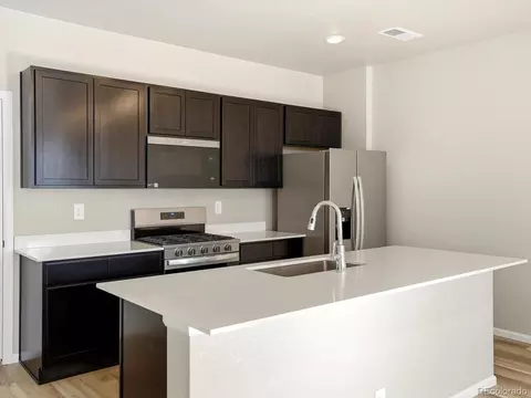 Kitchen - 21244 E 65th Dr, Aurora, CO 80019 photo 4 of 6